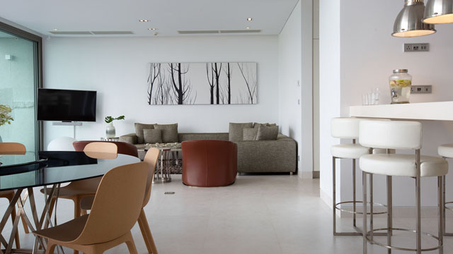 Malaiwana Patio Duplex - Spacious open plan living area